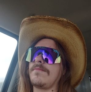 Meet your Posher, Blake